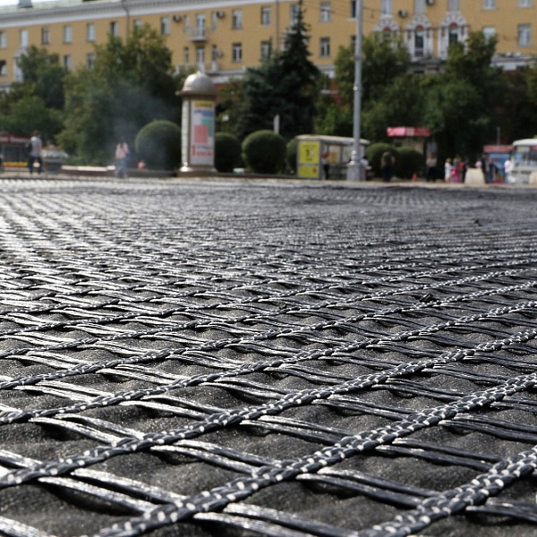 Геосетка полиэфирная с подложкой HaTelit (Хателит) С40/17 - Фото 3